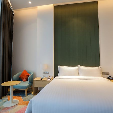 Holiday Inn Express Shanghai Songjiang Fangta By Ihg Exterior foto