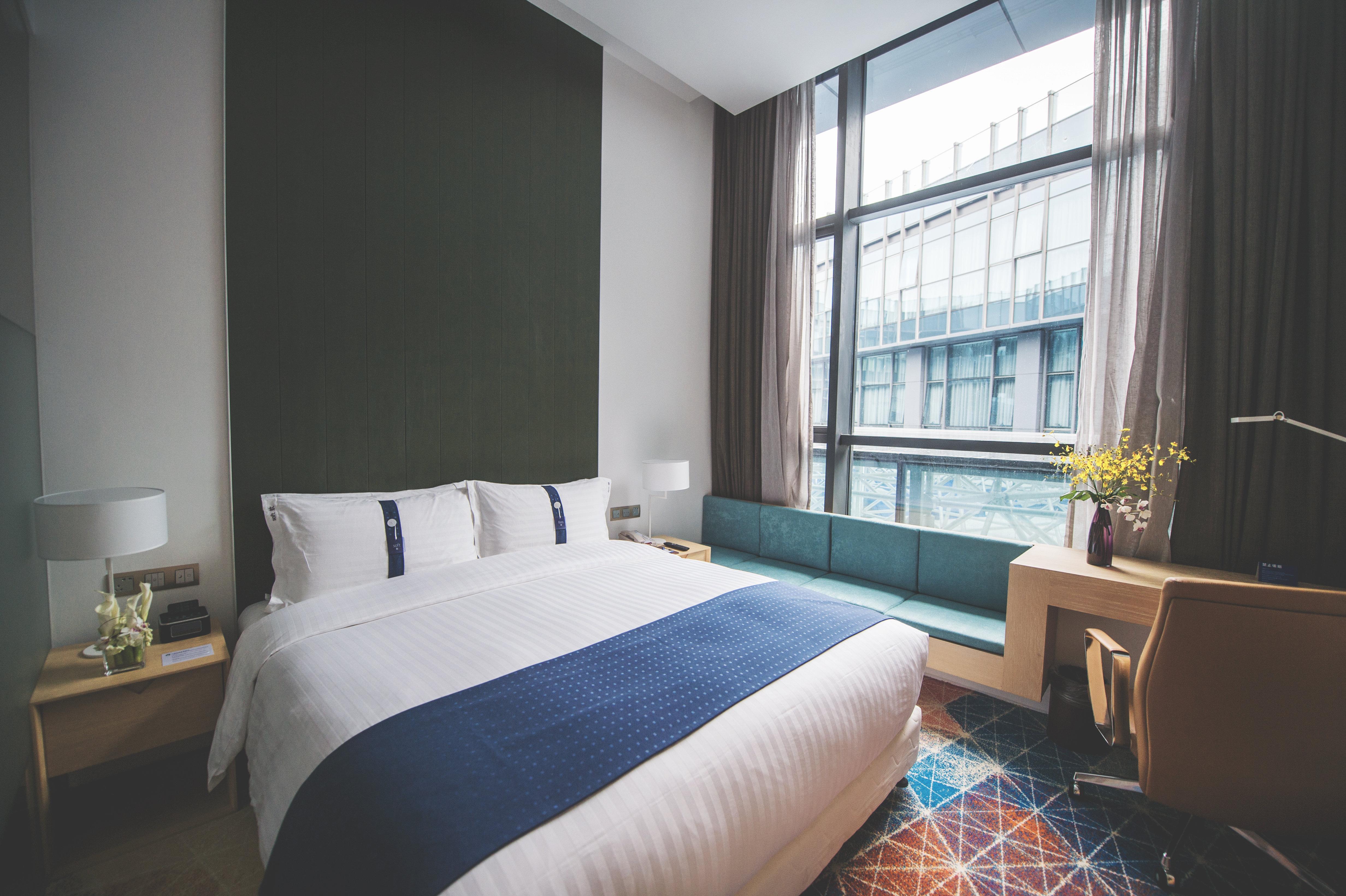 Holiday Inn Express Shanghai Songjiang Fangta By Ihg Exterior foto