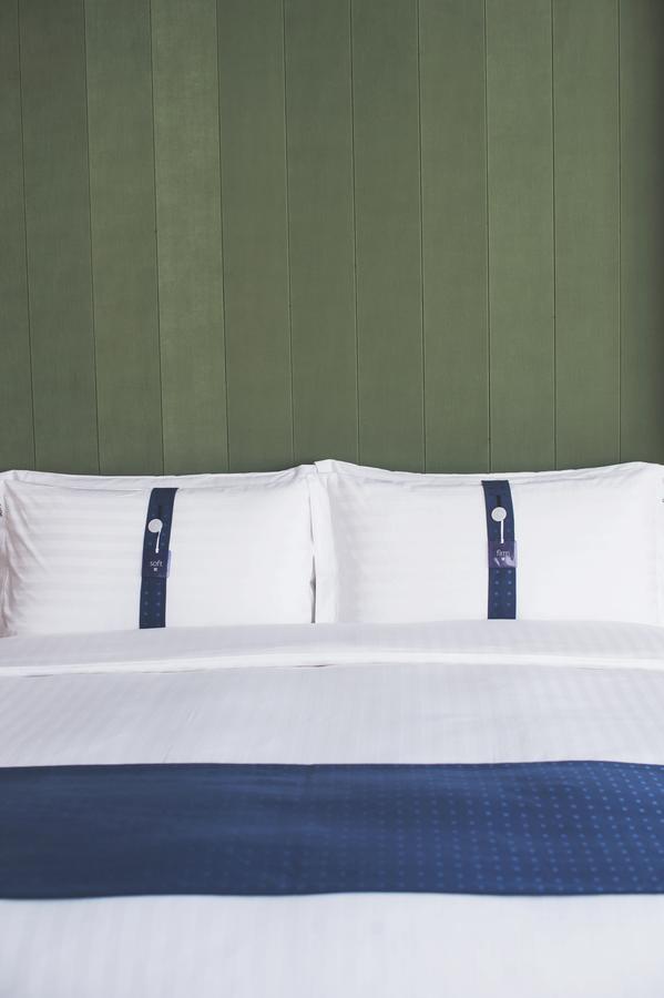 Holiday Inn Express Shanghai Songjiang Fangta By Ihg Exterior foto